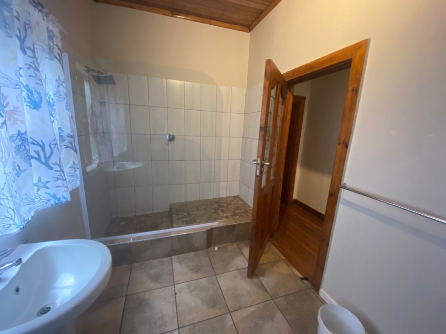 To Let 3 Bedroom Property for Rent in Amberdale Eastern Cape